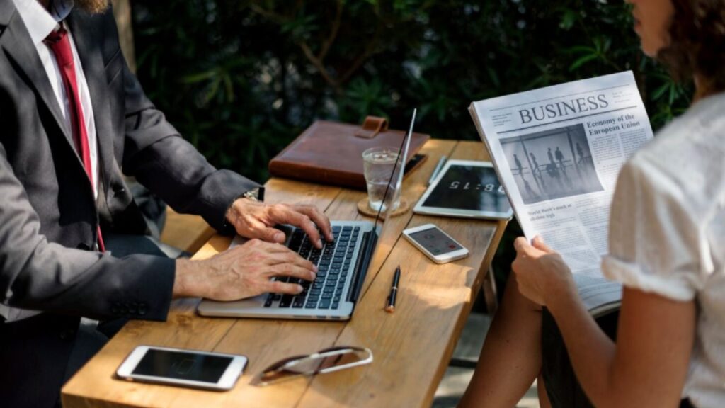 Why BlogBuzzNews.com is Your Go-To Source for Online Buzz