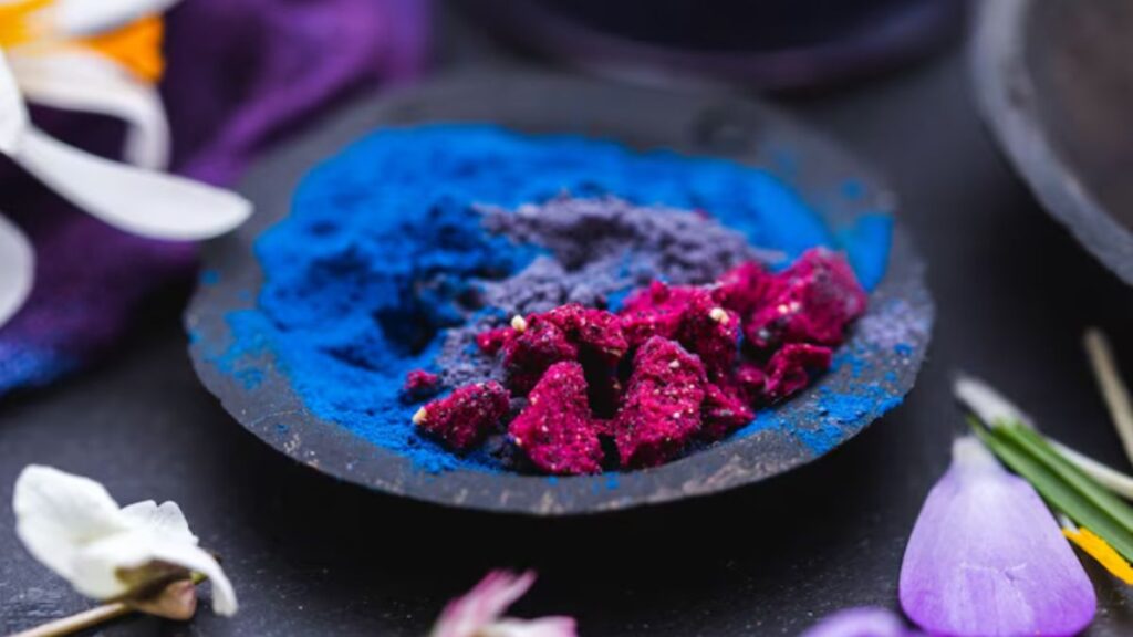 The Healing Properties of Lapis Lazuli Lapis : A Gemstone for Mind and Spirit